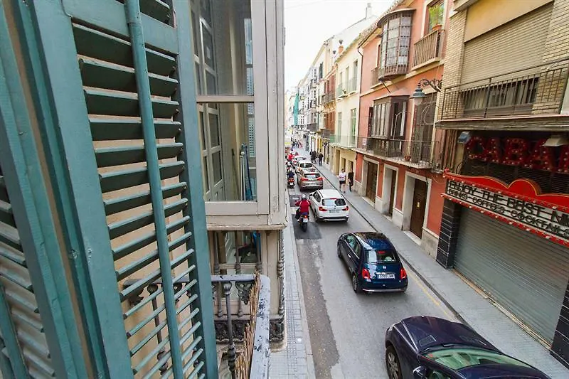 Alamos Apartment - Urban Escapade مالقة